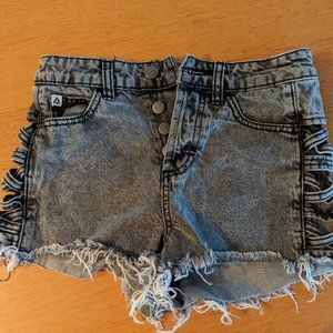 LIRA Girl's Shorts Distress with cut outs size 1
